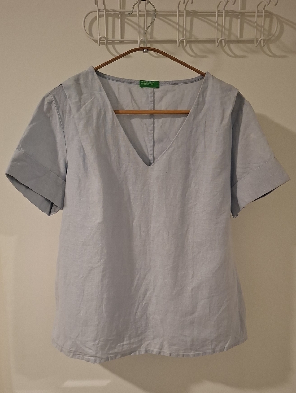 United Colors of Benetton Pale Blue Cotton/Linen V-neck Trapeze Top (Size M)